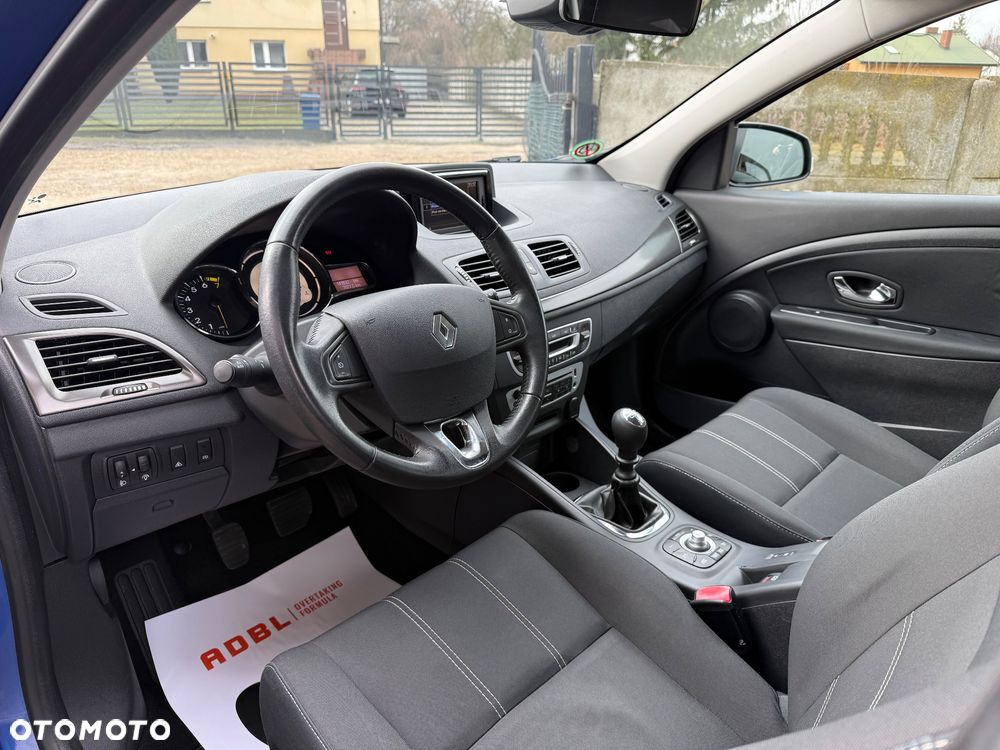 Renault Megane ENERGY TCe 115 Start & Stop Bose Edition - 11