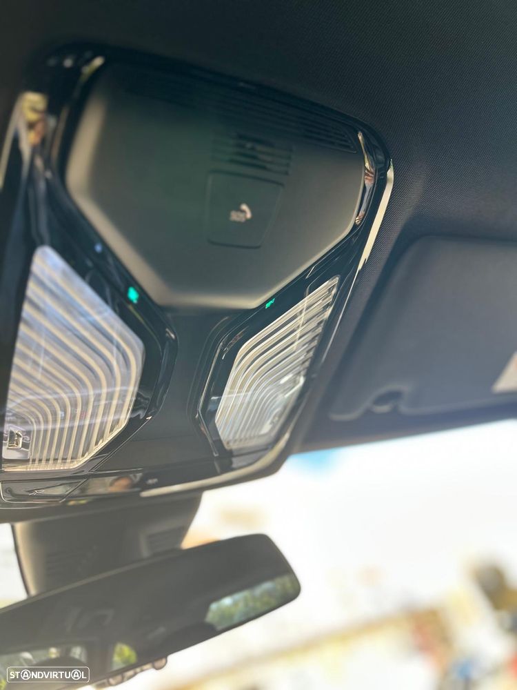 BMW 330 i Aut. M Sport - 42