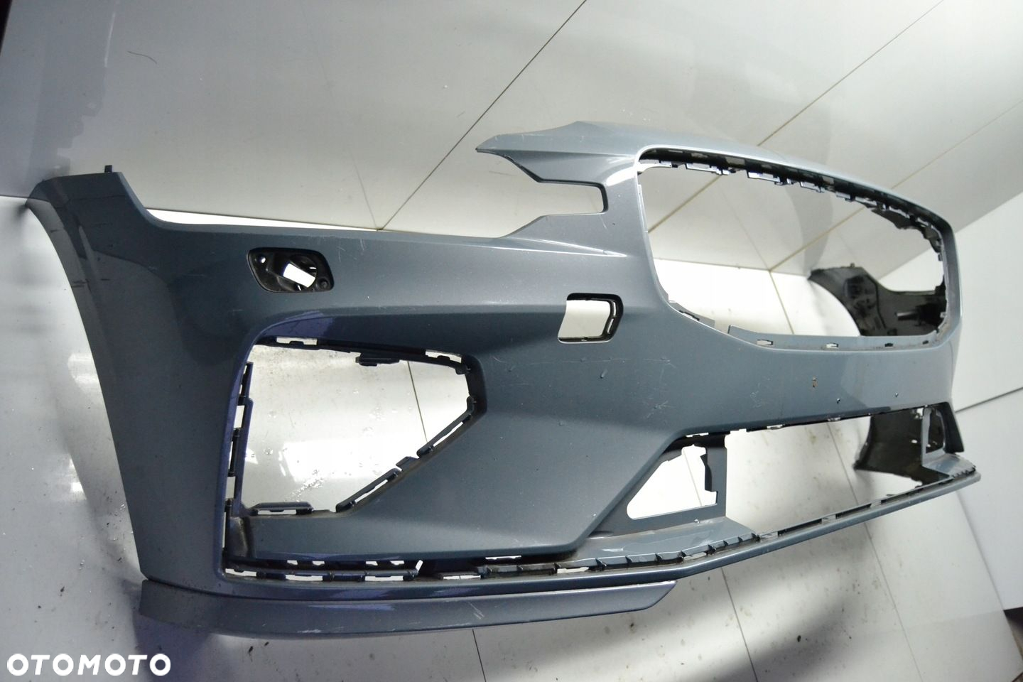 zderzak przód VOLVO S60 V60 III R DESIGN 18- na spryski - 2
