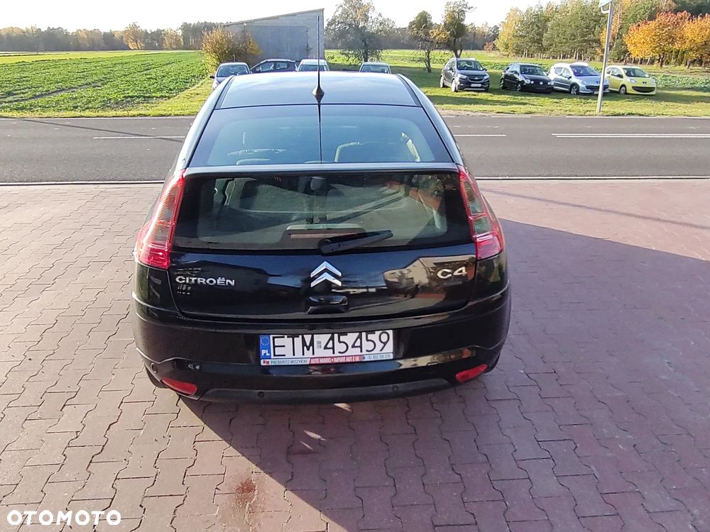 Citroën C4 Coupe 1.6 16V VTR - 12