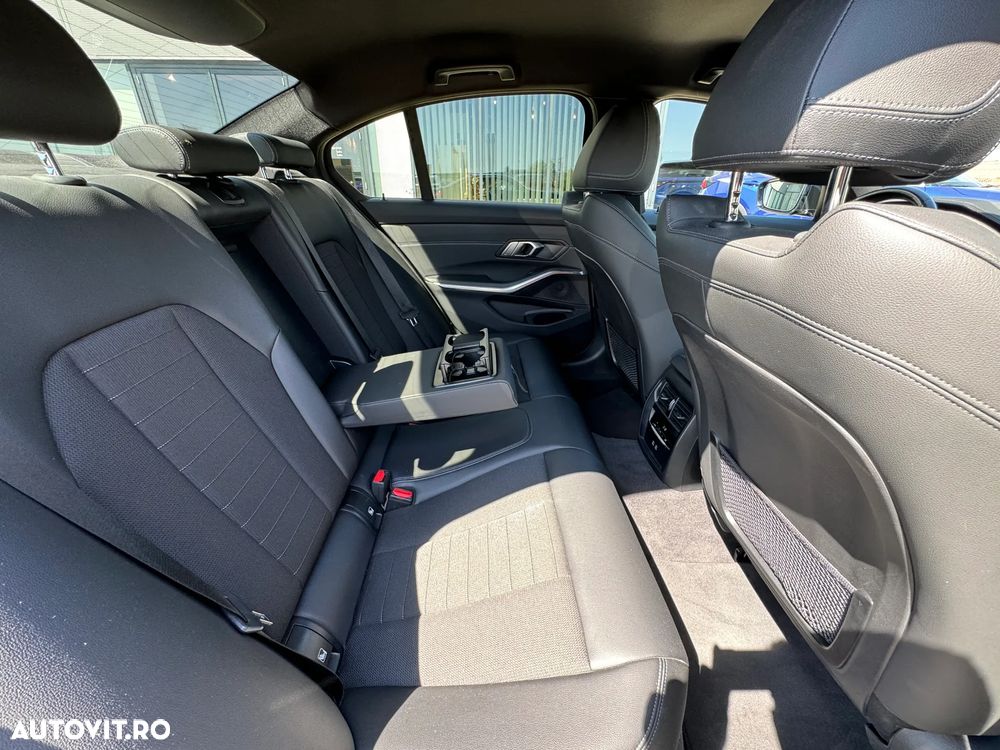 BMW Seria 3 - 23