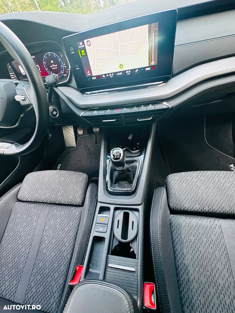 Skoda Octavia 2.0 TDI Clever - 22