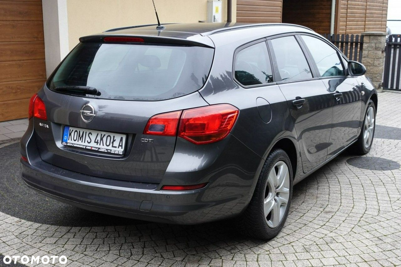 Opel Astra - 6