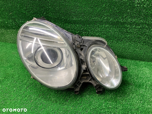 Mercedes E-Klasa W211 lift lampa reflektor prawa Bi-xenon SKRĘTNY Europa