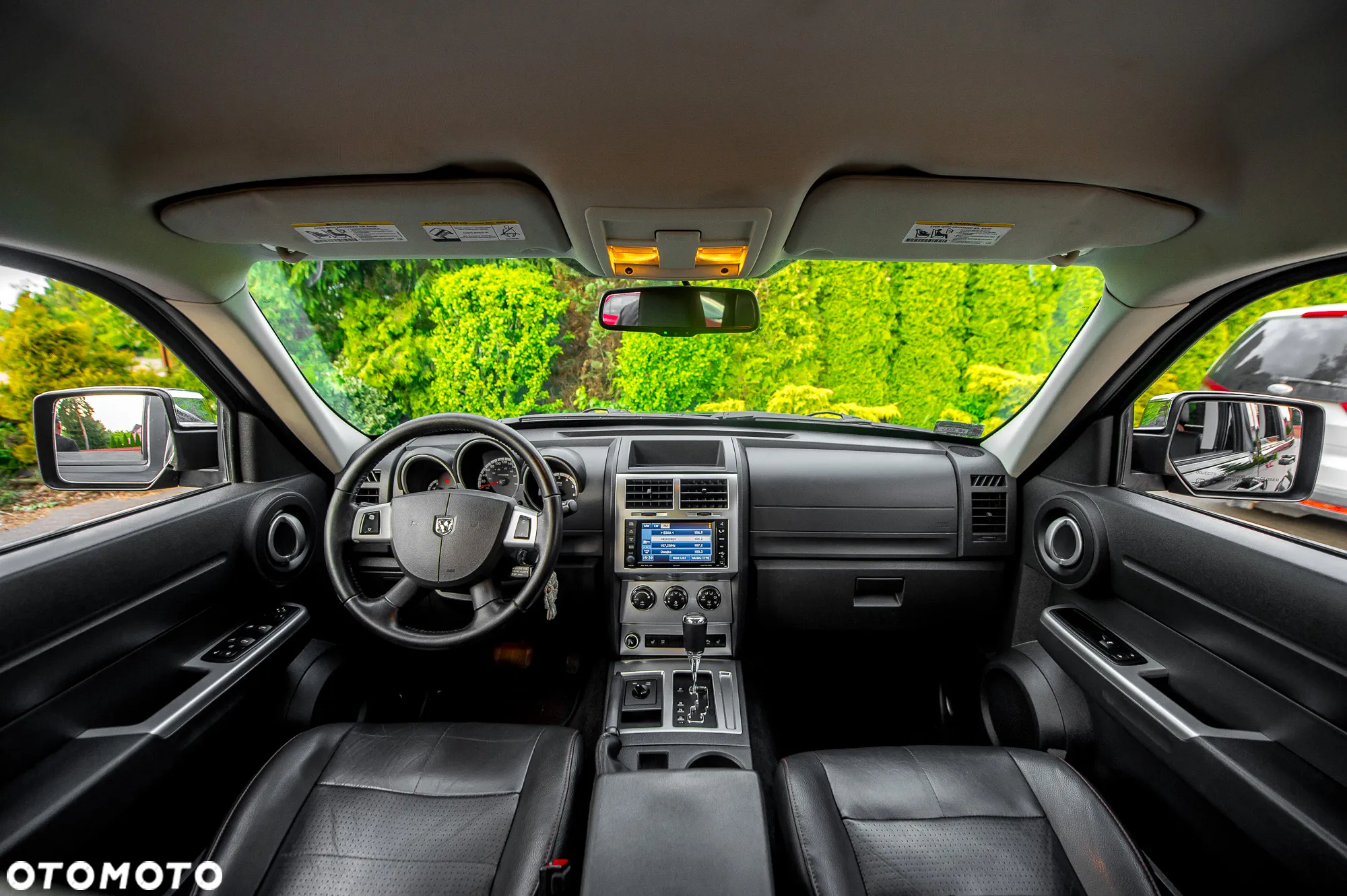 Dodge Nitro 2.8 CRD RT - 5