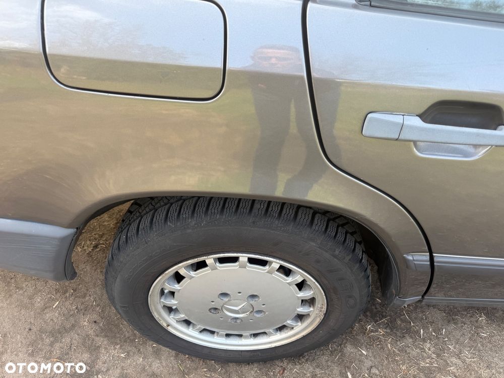 Mercedes-Benz W124 (1984-1993) - 9