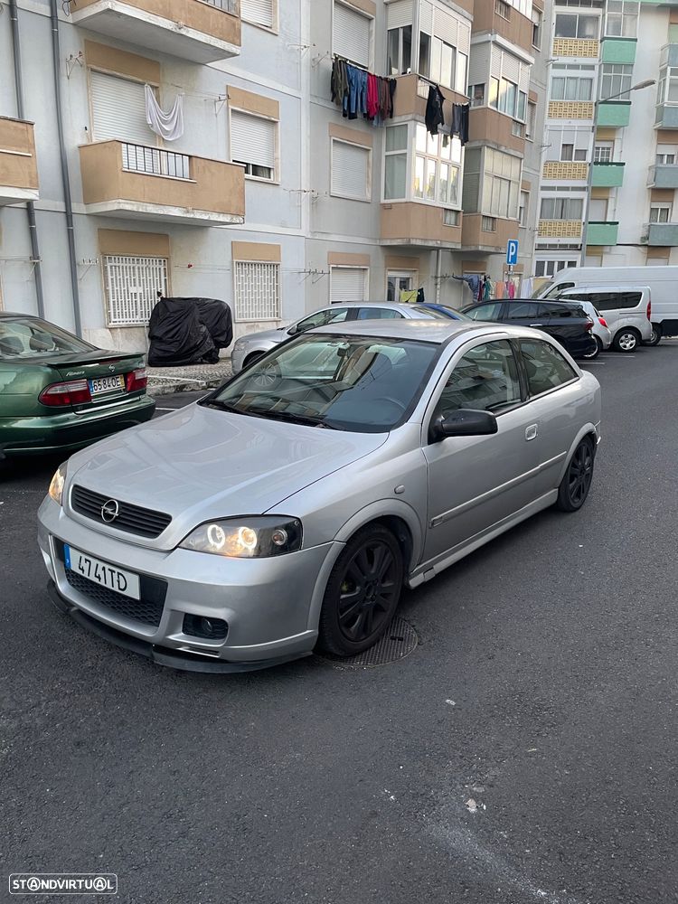 Opel Astra 1.4 Sport - 2