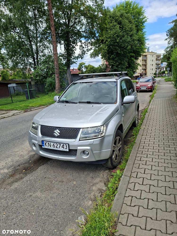 Suzuki Grand Vitara - 2