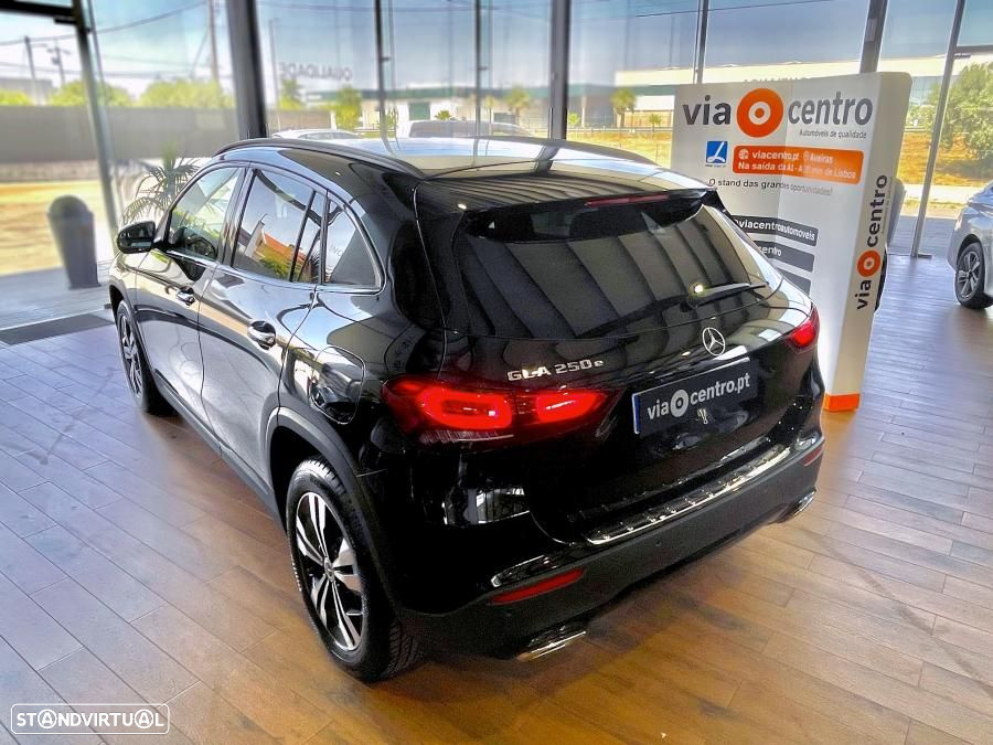 Mercedes-Benz GLA 250 e Progressive - 4