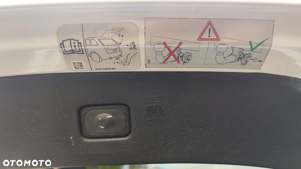 Ford Edge 2.0 TDCi 4x4 ST-LINE - 29