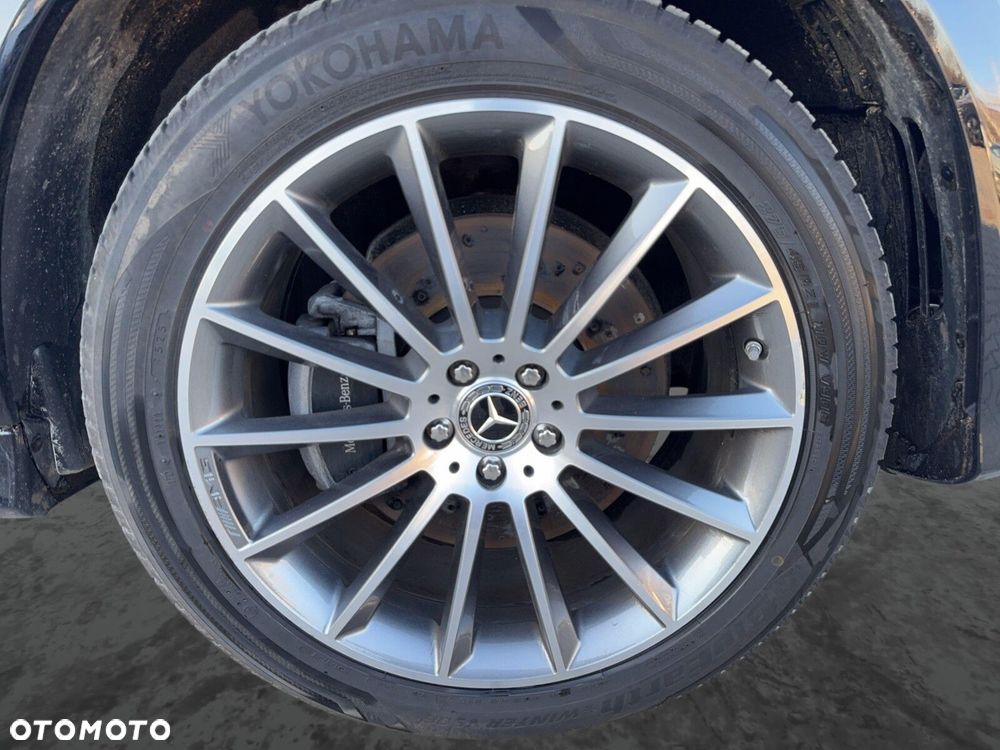 Mercedes-Benz GLE - 10