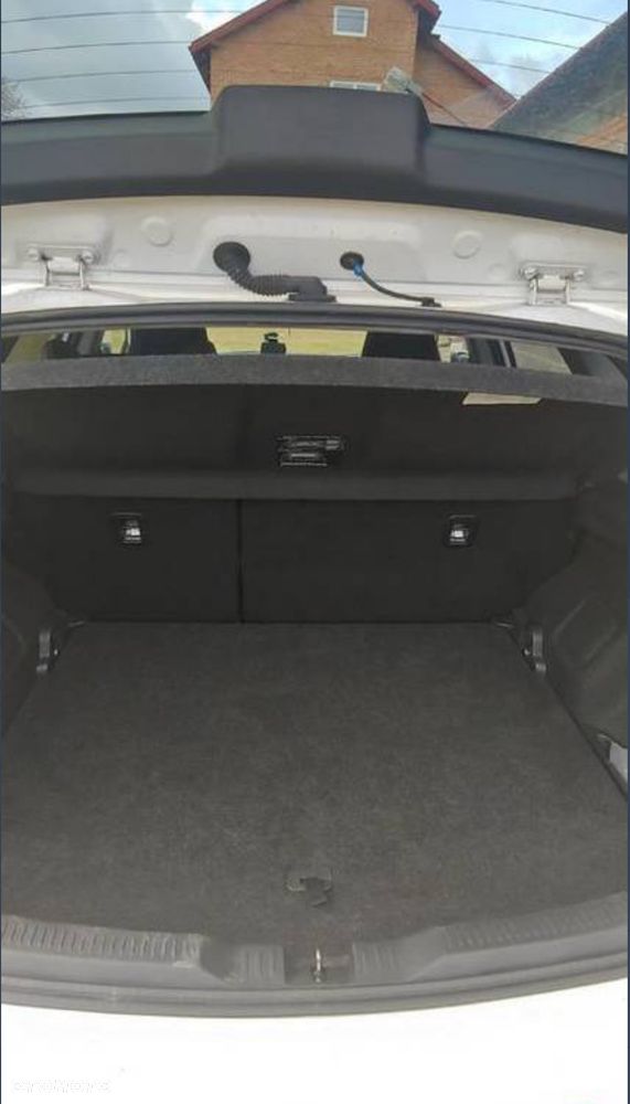 Toyota Auris 1.4 D-4D Comfort - 11