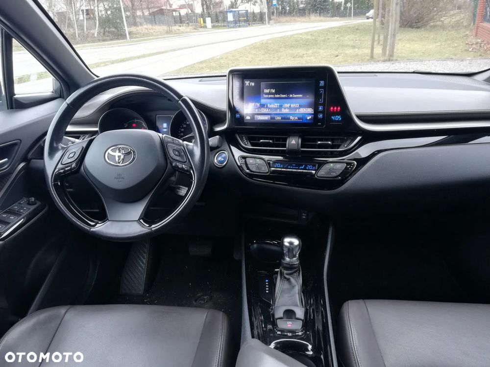 Toyota C-HR - 13