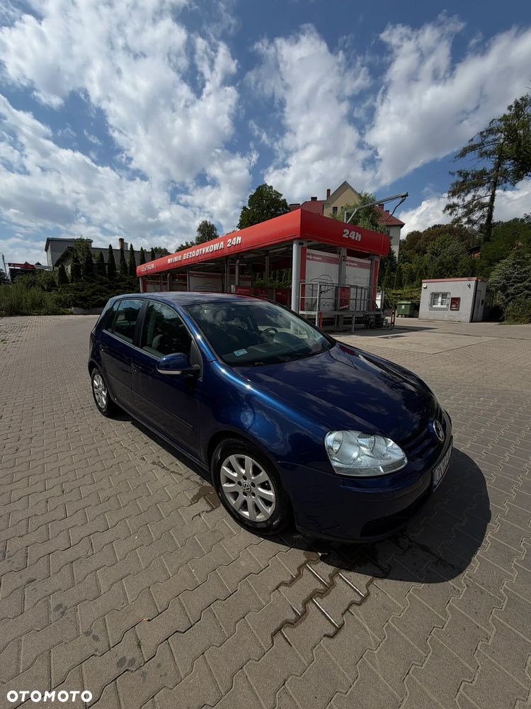 Volkswagen Golf 1.6 Comfortline - 11