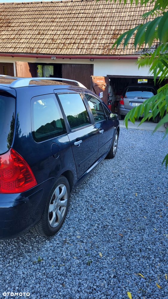 Peugeot 307 1.6 HDI Premium - 4