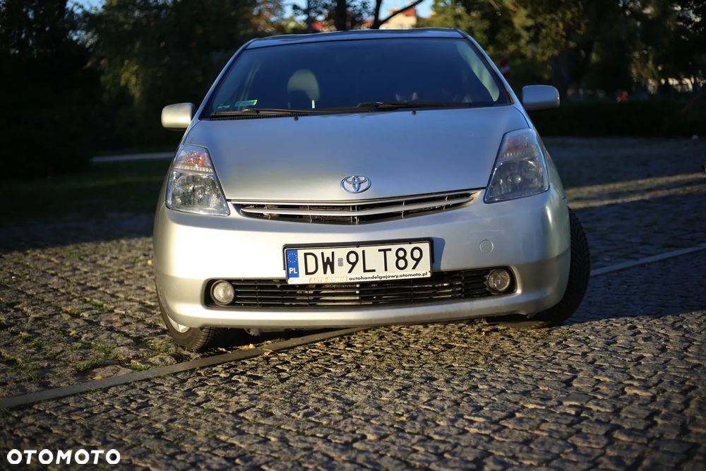 Toyota Prius 1.5 VVT-i Prestige - 7