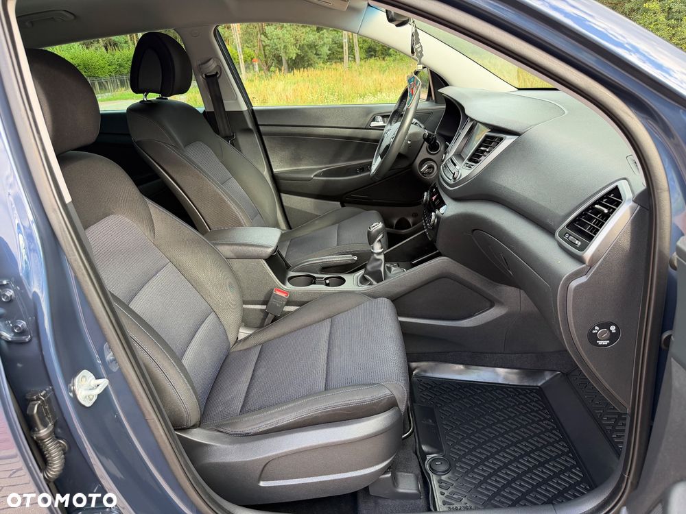 Hyundai Tucson 1.6 GDI BlueDrive Style 2WD - 13