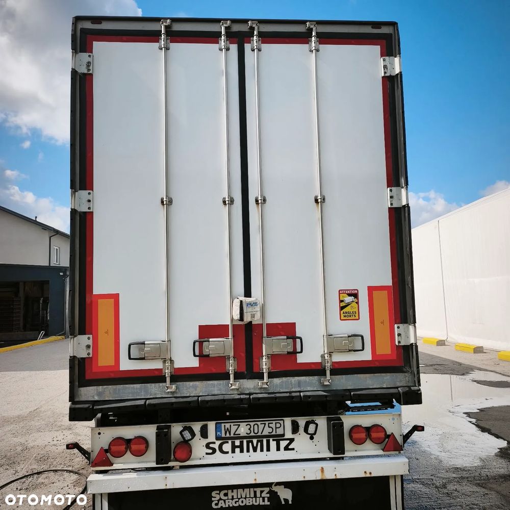 Schmitz Cargobull - 3