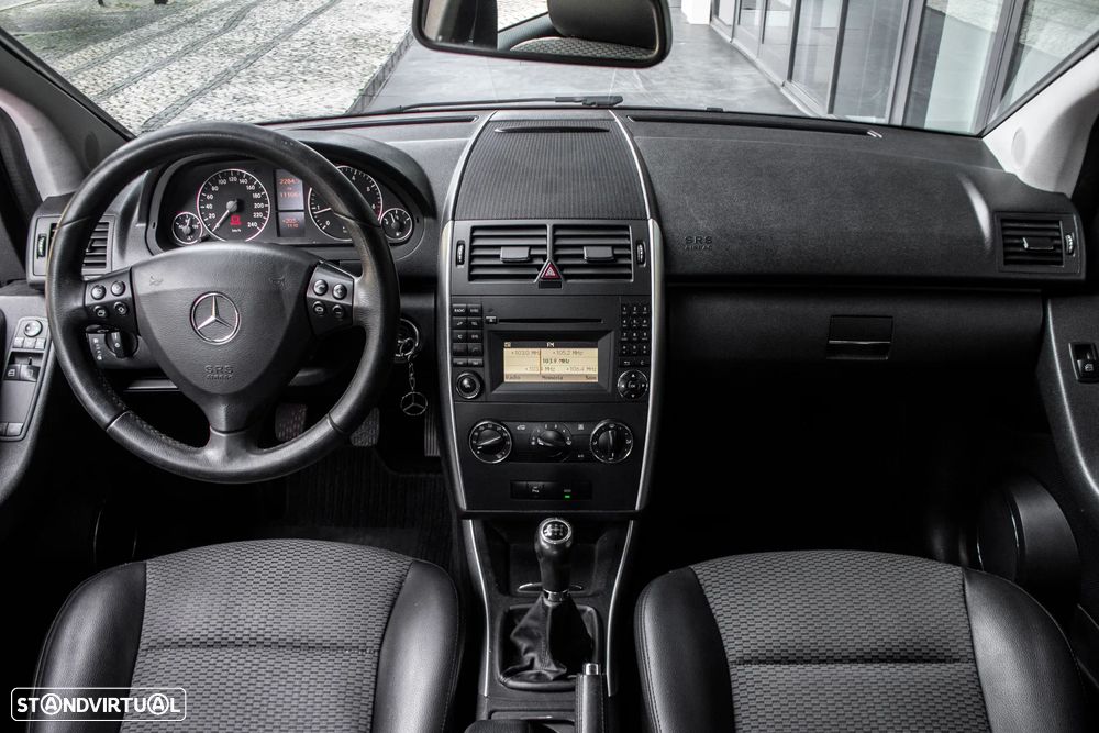 Mercedes-Benz A 160 Elegance - 34