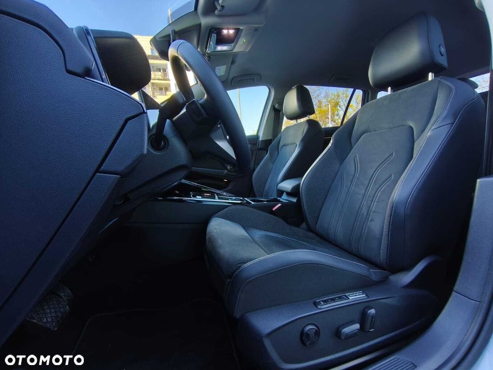 Volkswagen Golf Variant 1.5 eTSI mHEV Style DSG - 9