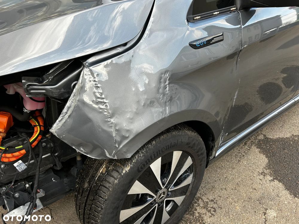 Mercedes-Benz EQV 300 lang - 4