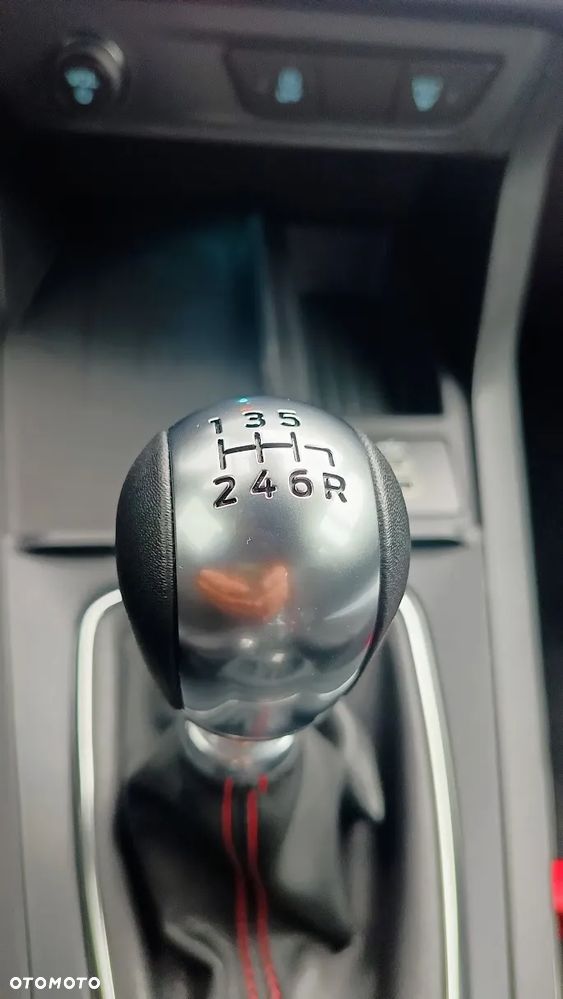 Ford Puma 1.0 EcoBoost mHEV ST-Line X - 10