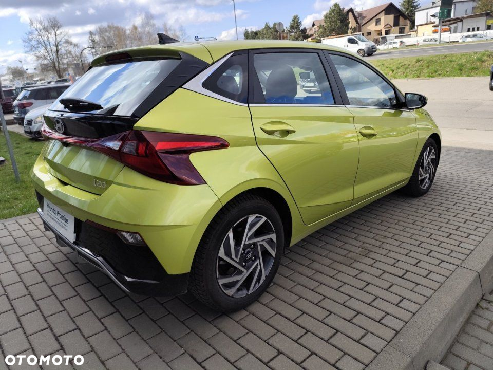 Hyundai i20 - 14