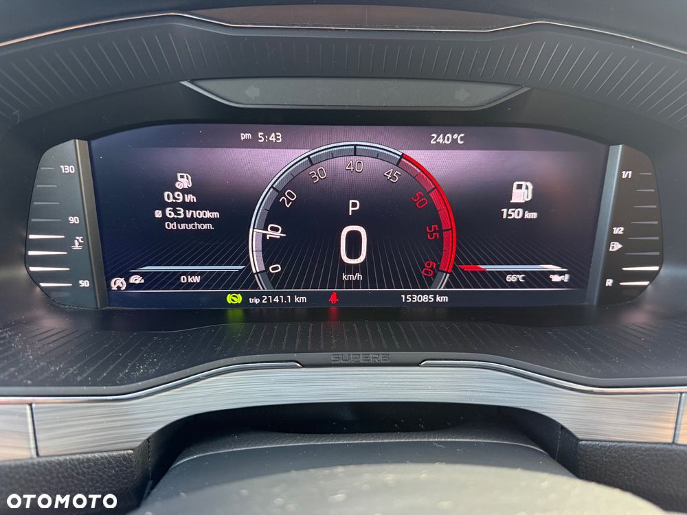 Skoda Superb 2.0 TDI SCR Ambition DSG - 33