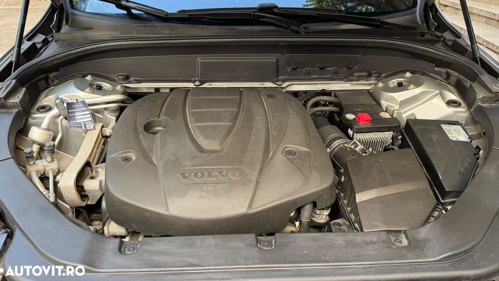 Volvo XC 60 - 22
