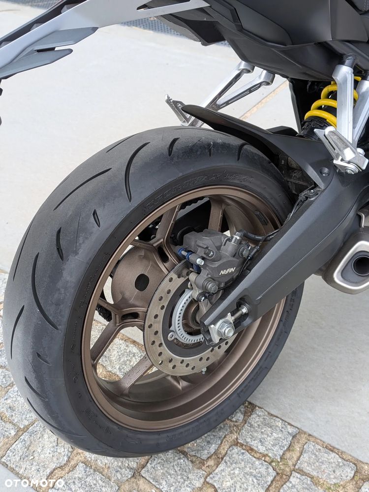 Honda CB - 26