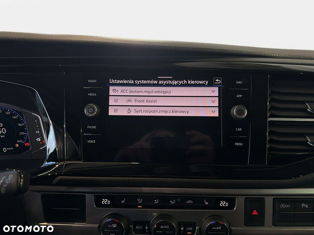 Volkswagen Multivan - 27