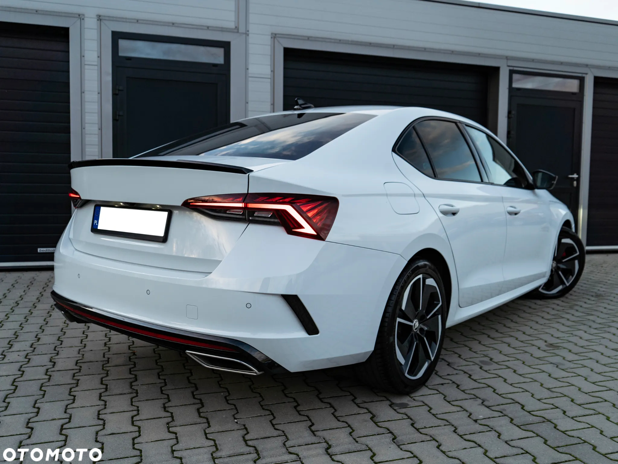 Skoda Octavia 2.0 TDI RS DSG - 7