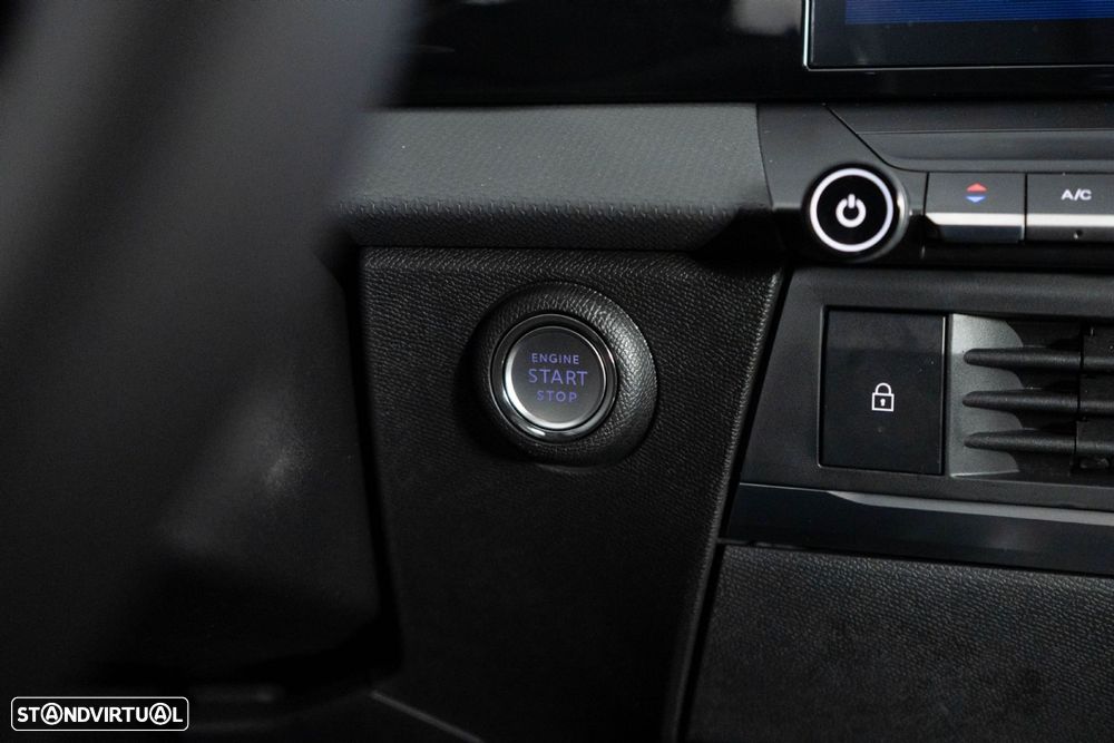 Opel Astra 1.2 T Edition Aut. - 20