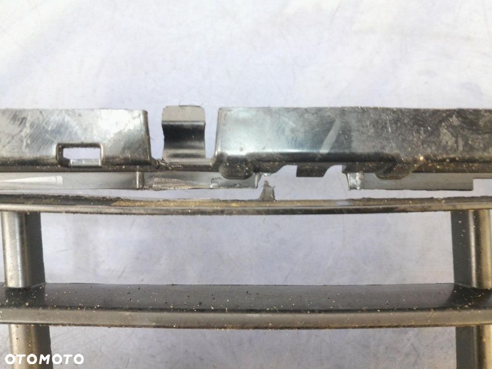 BMW 5 G30 G31 FL KRATKA ZDERZAKA PRZÓD 9498597 - 4