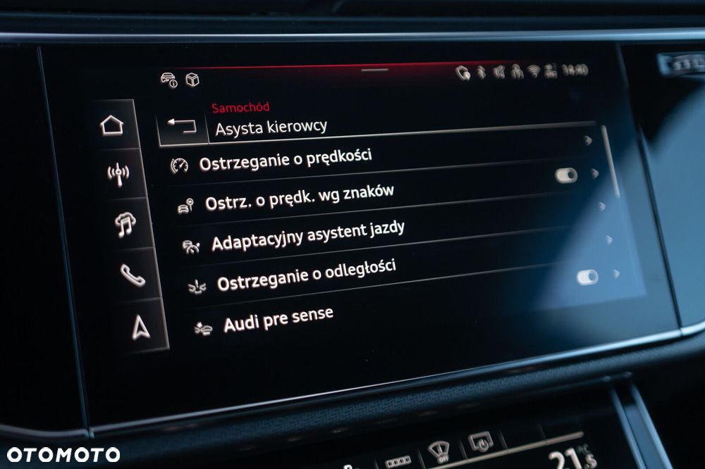 Audi RS Q8 - 31