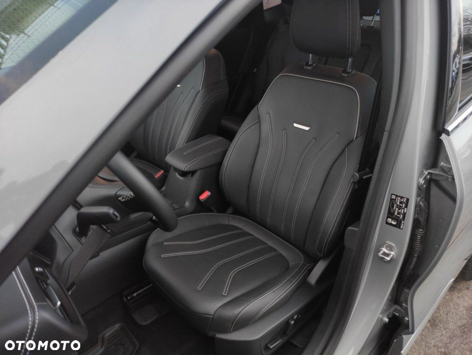 Ford Kuga - 14