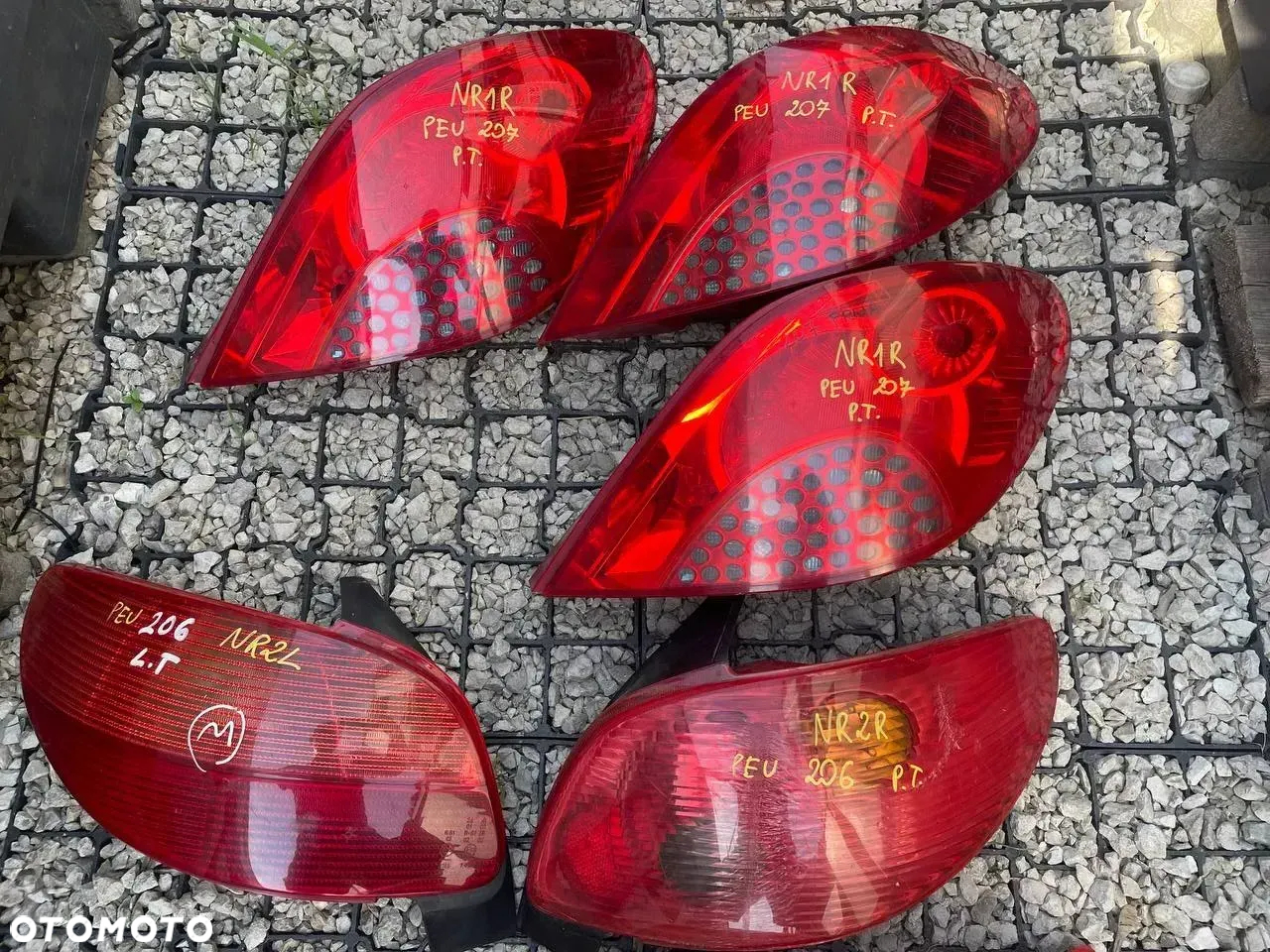 LAMPY TYŁ LEWE PRAWE PEUGEOT - 2
