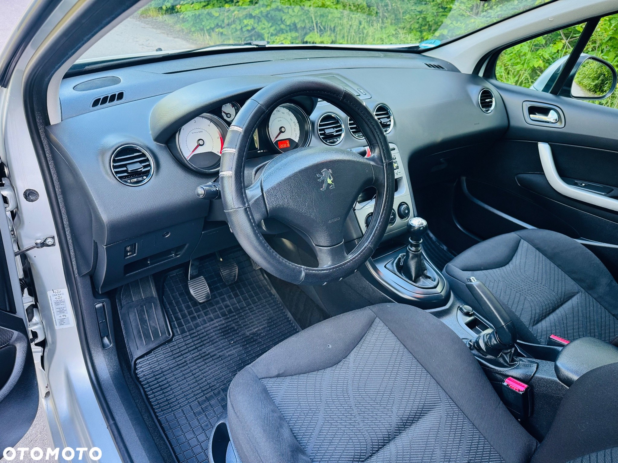 Peugeot 308 HDi FAP 110 Premium - 7