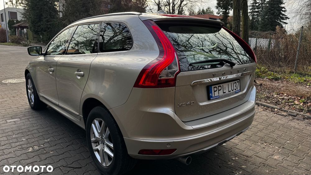 Volvo XC 60 D3 Drive-E Summum - 6