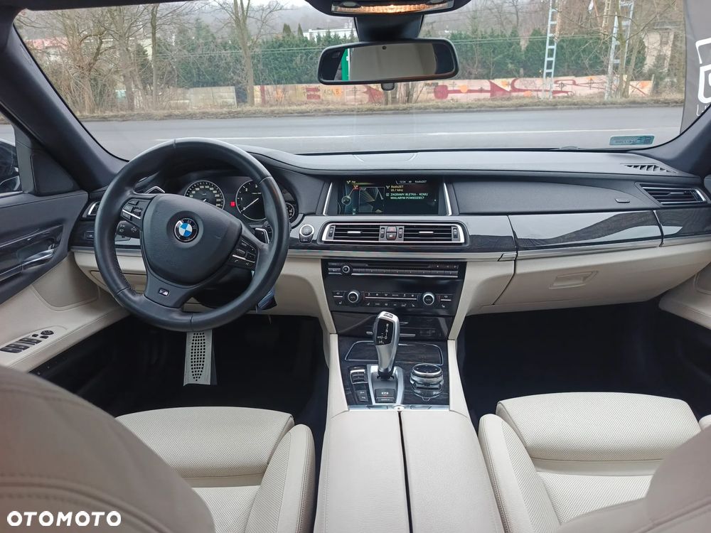 BMW Seria 7 740d xDrive Edition Exclusive - 15