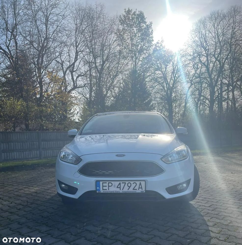 Ford Focus 1.6 Trend - 5
