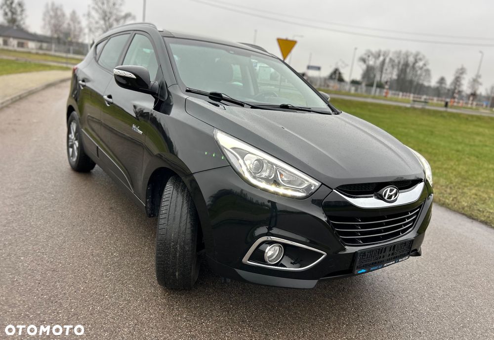 Hyundai ix35 1.7 CRDi 2WD blue Finale Silver - 11