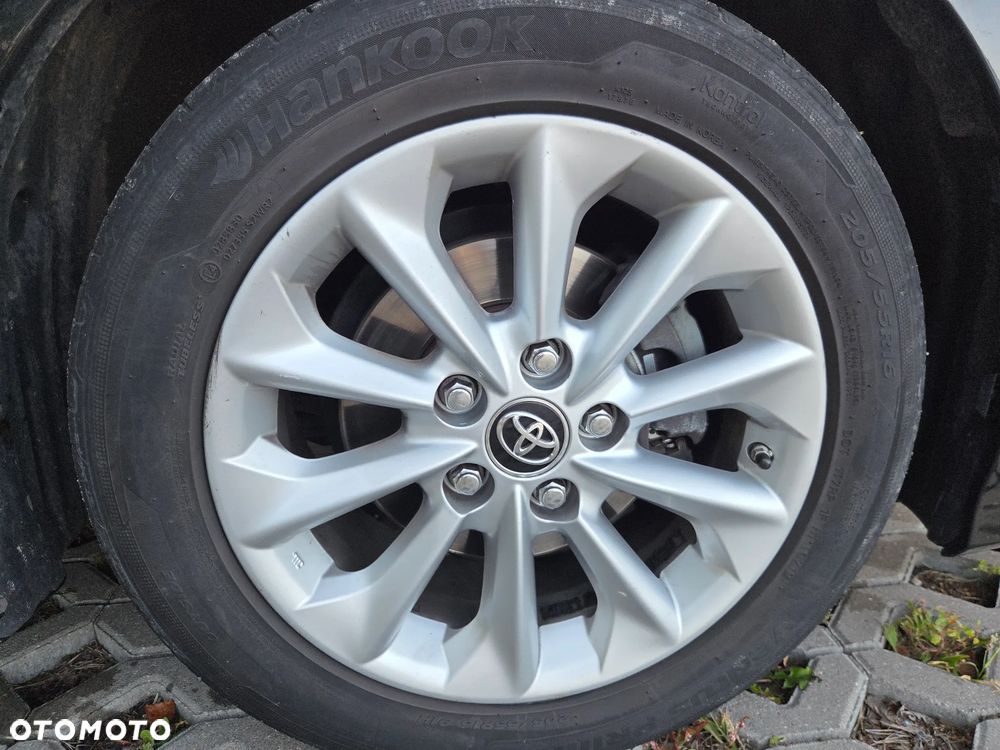 Toyota Corolla 1.6 Comfort - 17