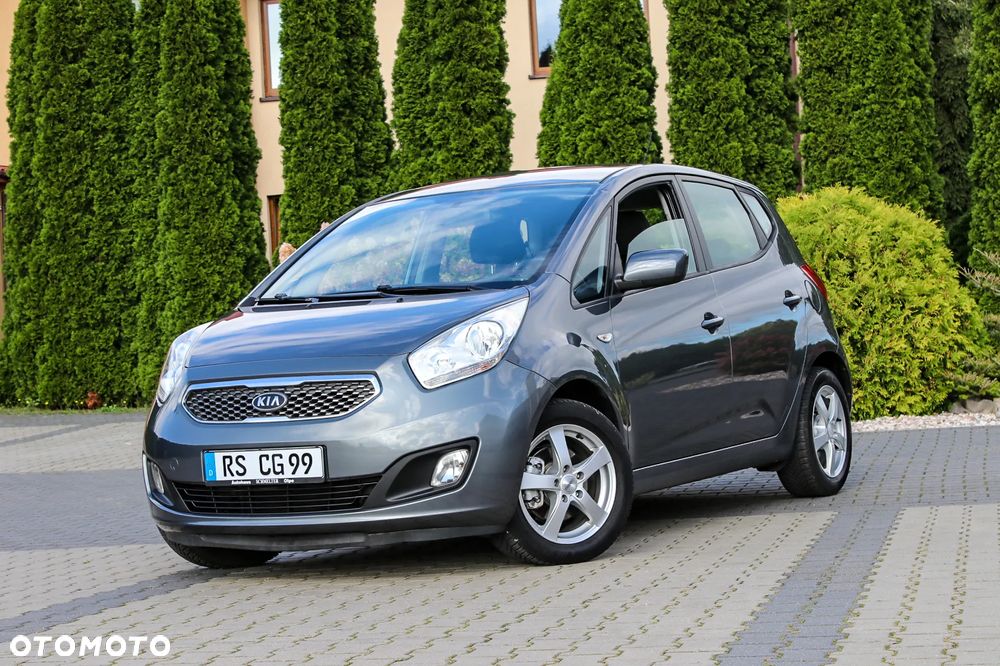 Kia Venga 1.4 L - 11
