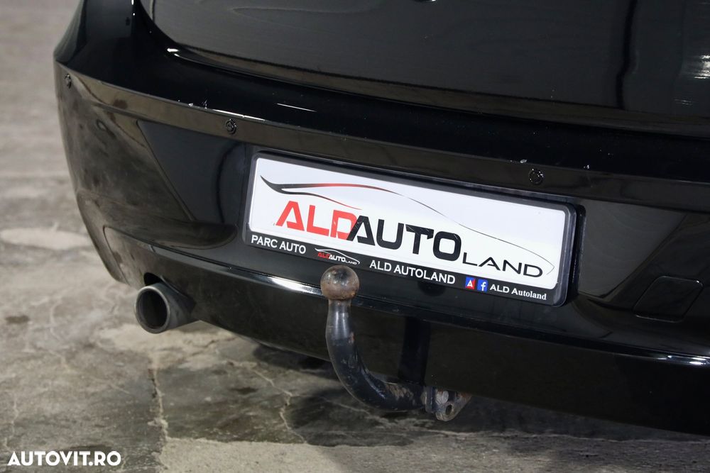 BMW Seria 1 116d Aut. - 32