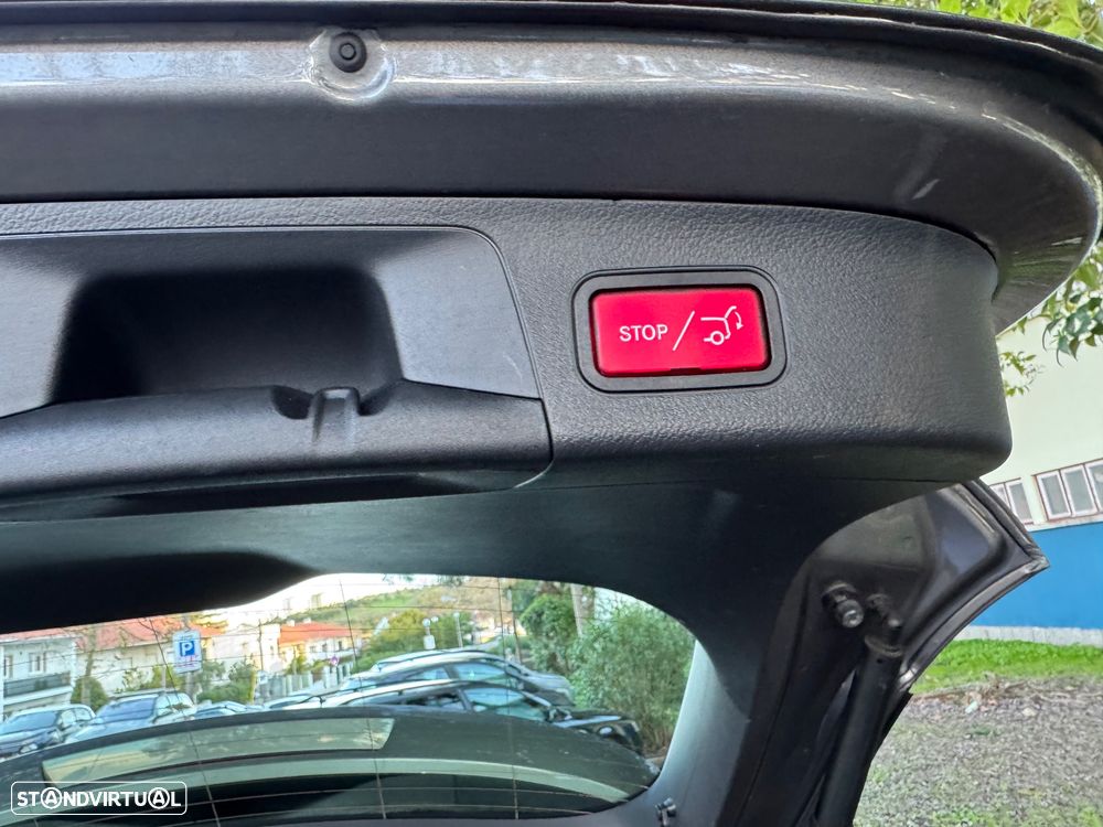 Mercedes-Benz EQA 350 4Matic - 22