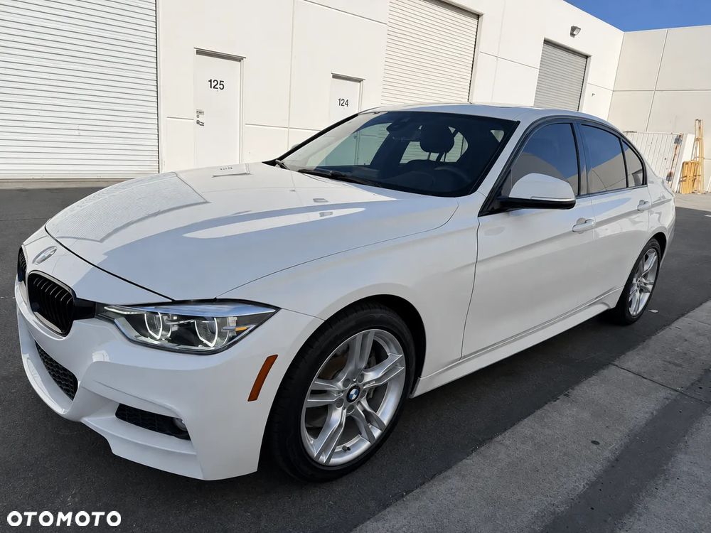 BMW Seria 3 330i xDrive Edition M Sport Shadow - 3