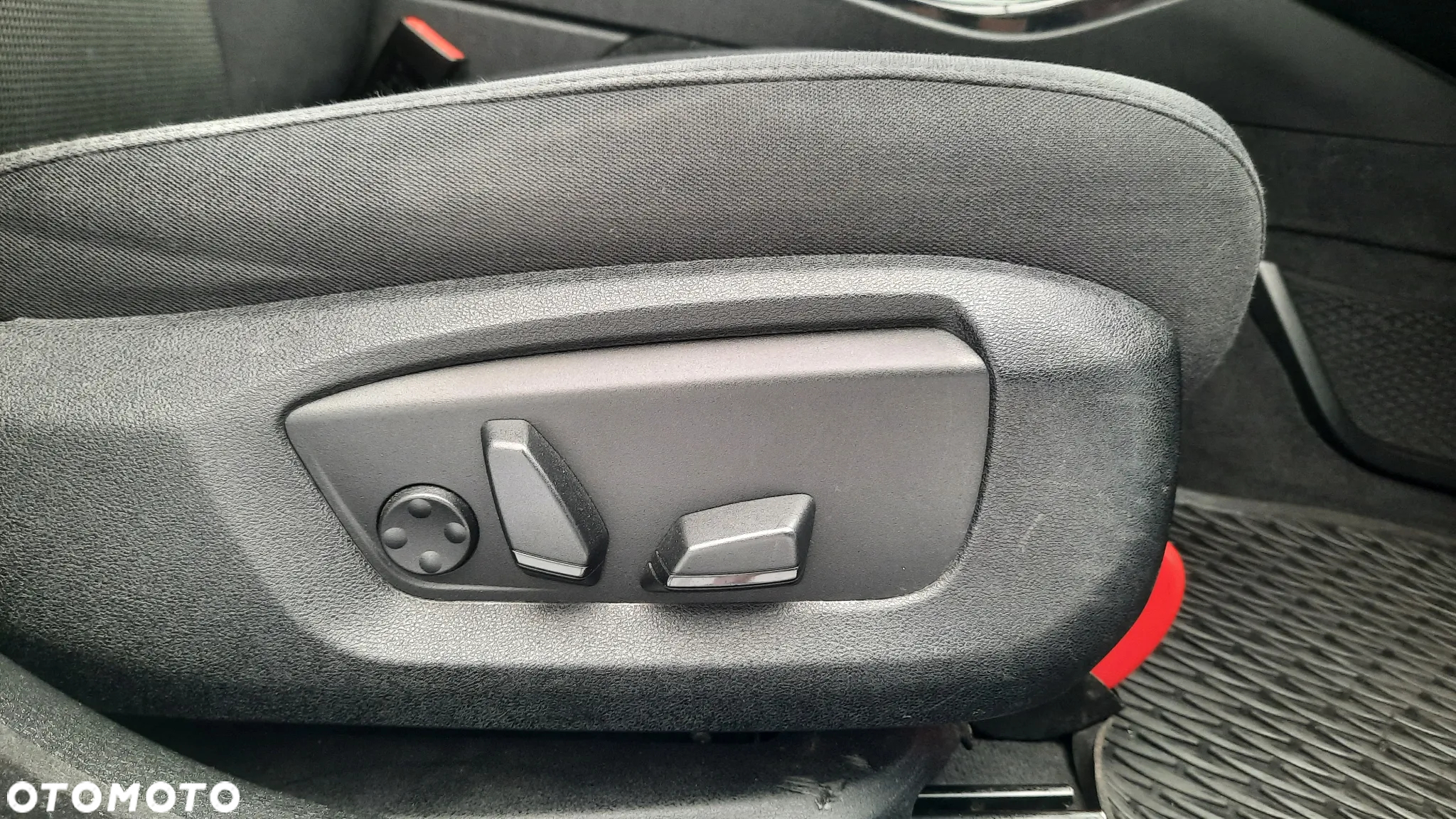 BMW Seria 5 525d xDrive - 15