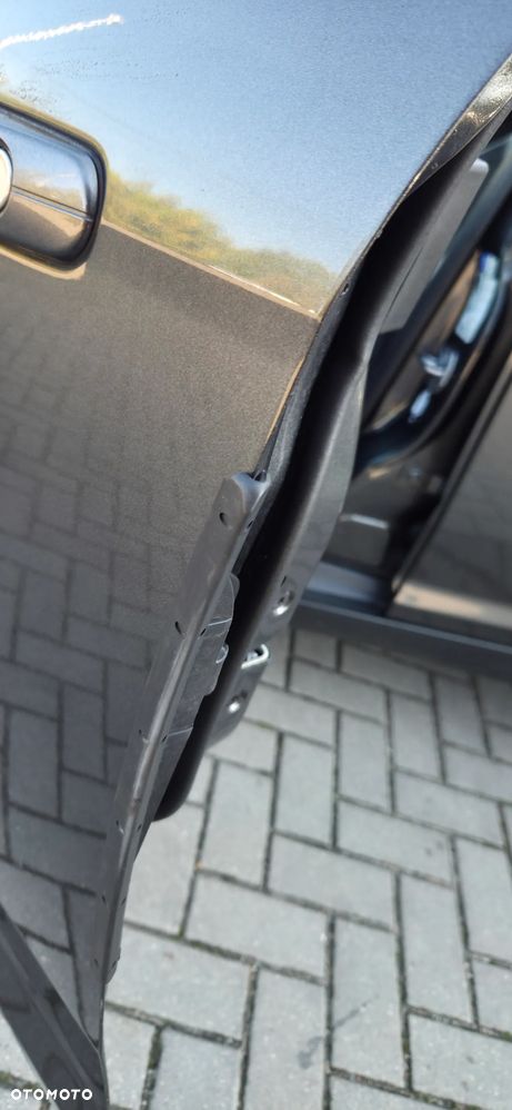 Ford Focus Turnier 1.0 EcoBoost Start-Stopp-System TITANIUM X - 24