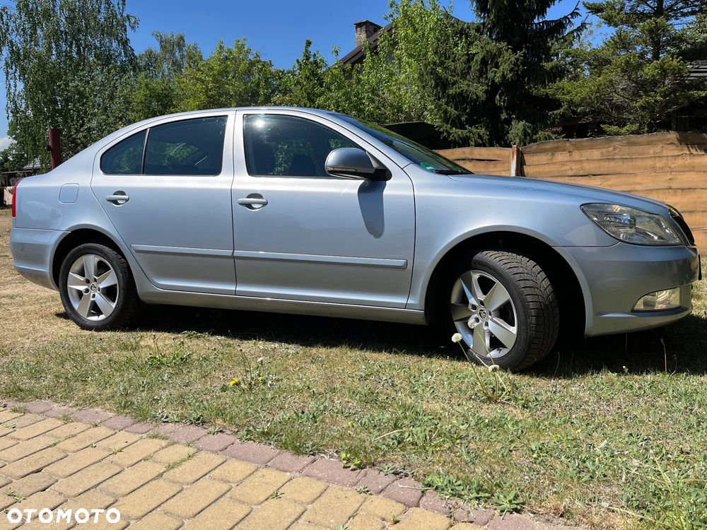 Skoda Octavia 1.6 Ambition - 23